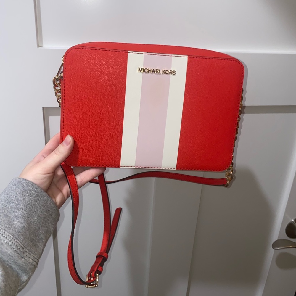 Micheal Kors Jet Set, Red W/ Light Pink Center Stripe Crossbody Bag